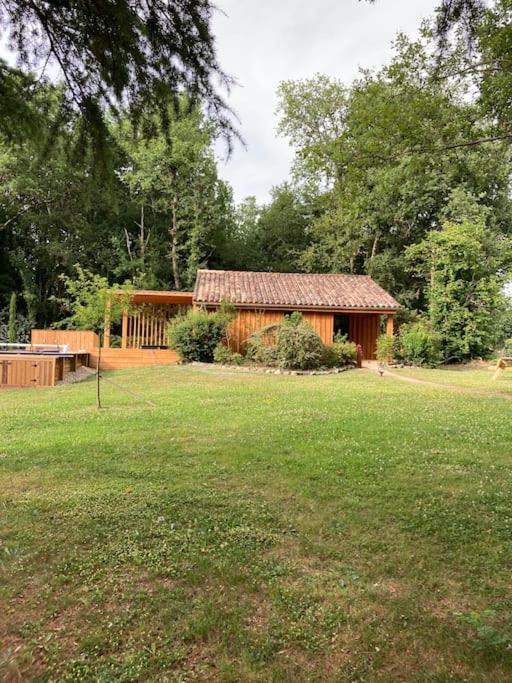 Lodge La Courrege Larche  Exterior photo